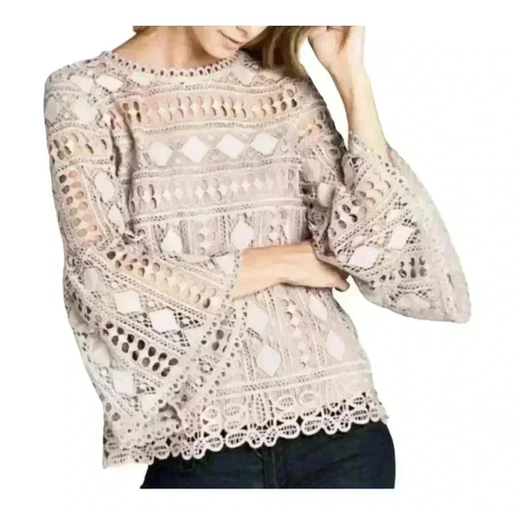 ELLISON Ivory Cream Boho Lace Crochet Bell Sleeve Top Women's Size Large - Picture 1 of 7